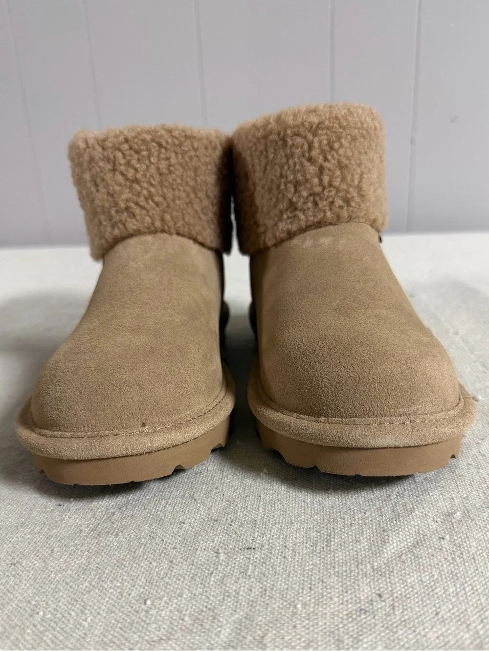 BearPaw cute tan